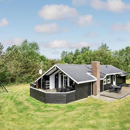 Amazing Home In Blavand With Wifi Экстерьер фото