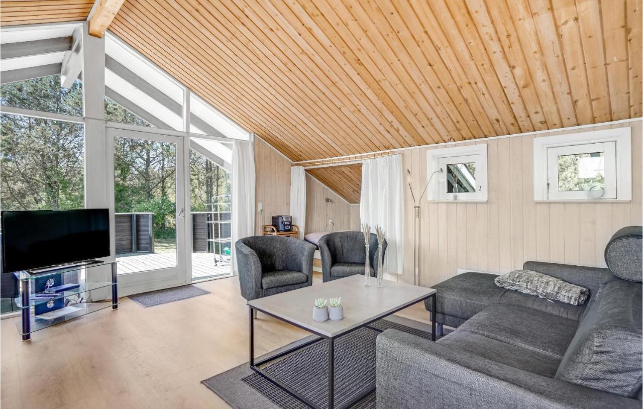 Amazing Home In Blavand With Wifi Экстерьер фото